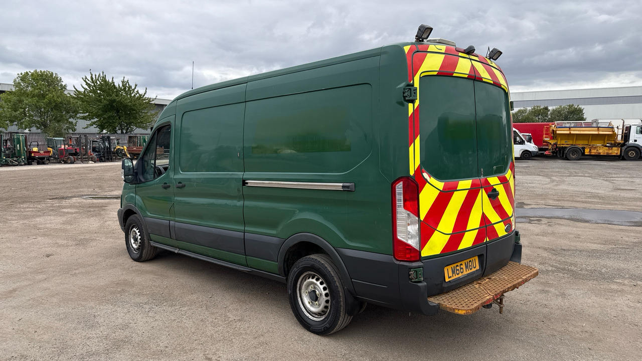 Ford Transit 350 2.0 TDCi 130ps - Цельнометаллический фургон: фото 3 Ford Transit 350 2.0 TDCi 130ps - Цельнометаллический фургон: фото 3