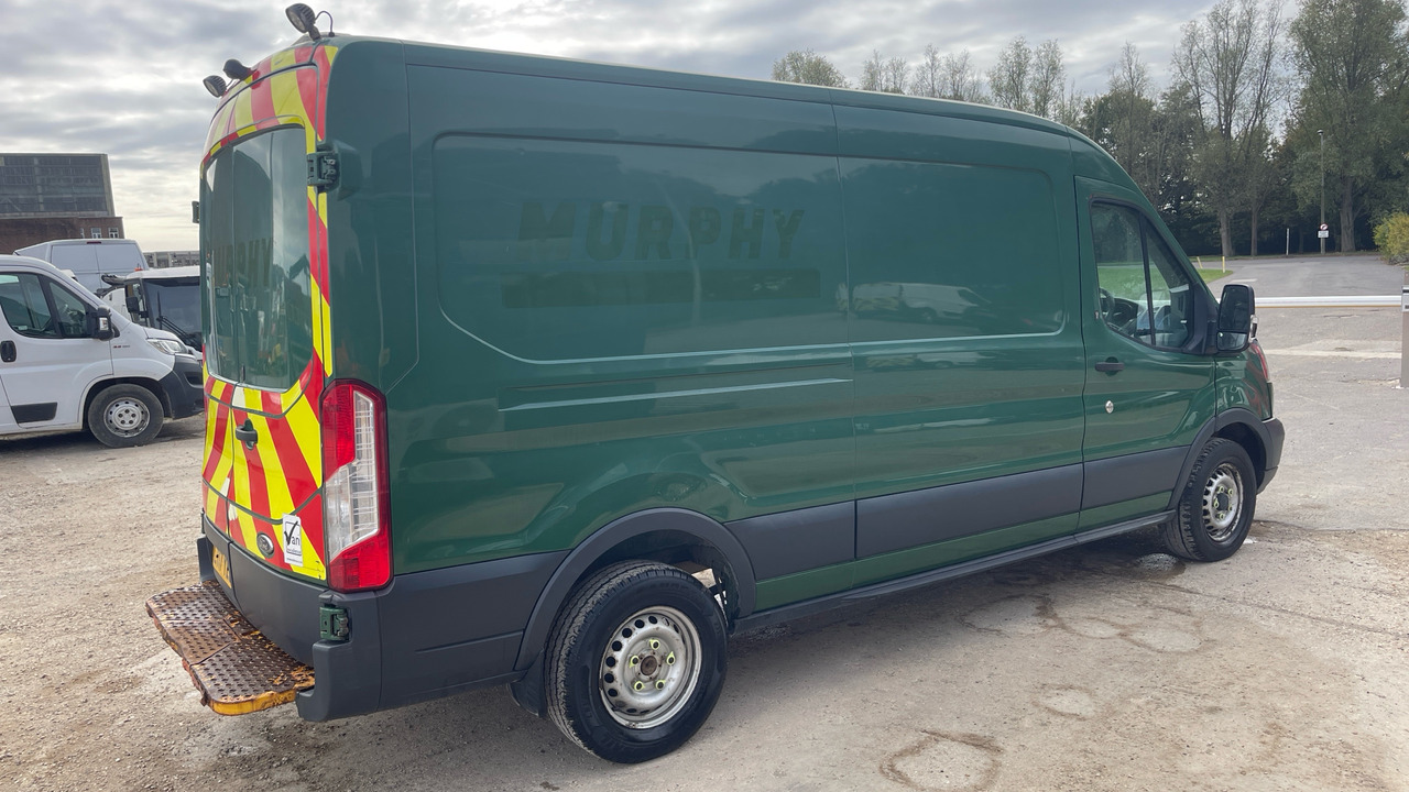Ford Transit 350 2.0 TDCi 130ps - Цельнометаллический фургон: фото 4 Ford Transit 350 2.0 TDCi 130ps - Цельнометаллический фургон: фото 4