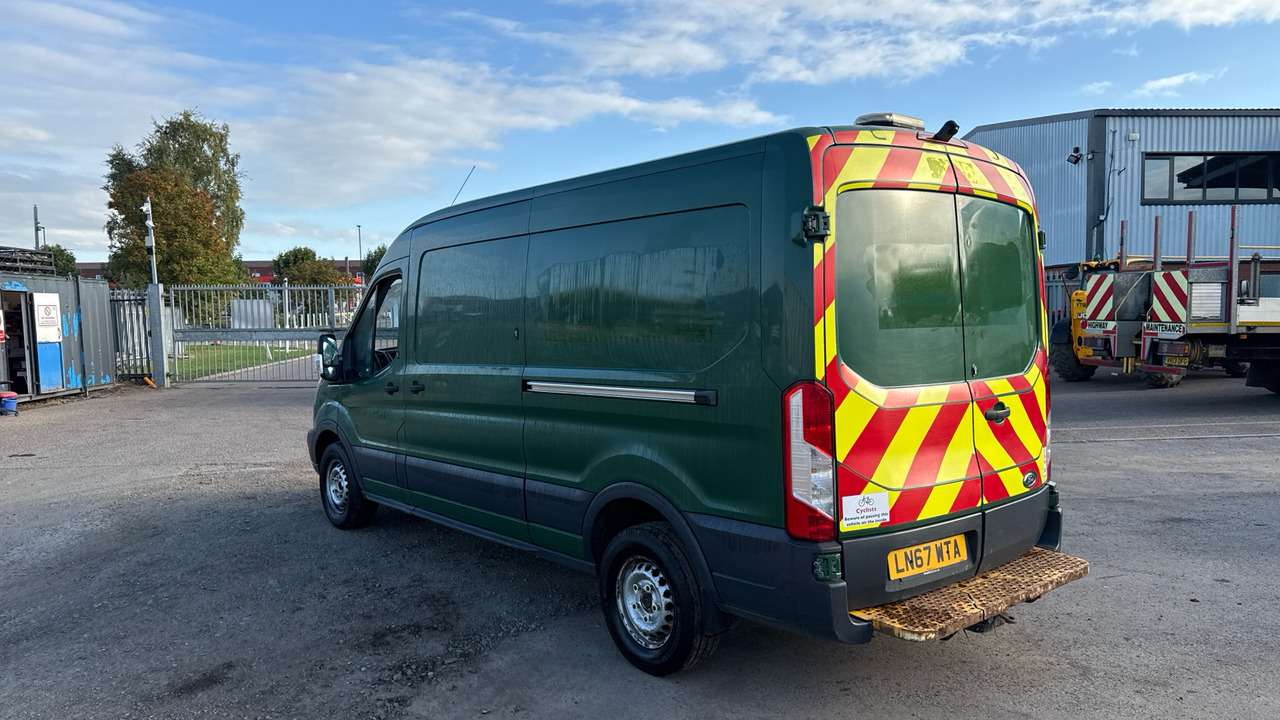 Ford Transit 350 2.0 TDCi 130ps - Цельнометаллический фургон: фото 3 Ford Transit 350 2.0 TDCi 130ps - Цельнометаллический фургон: фото 3