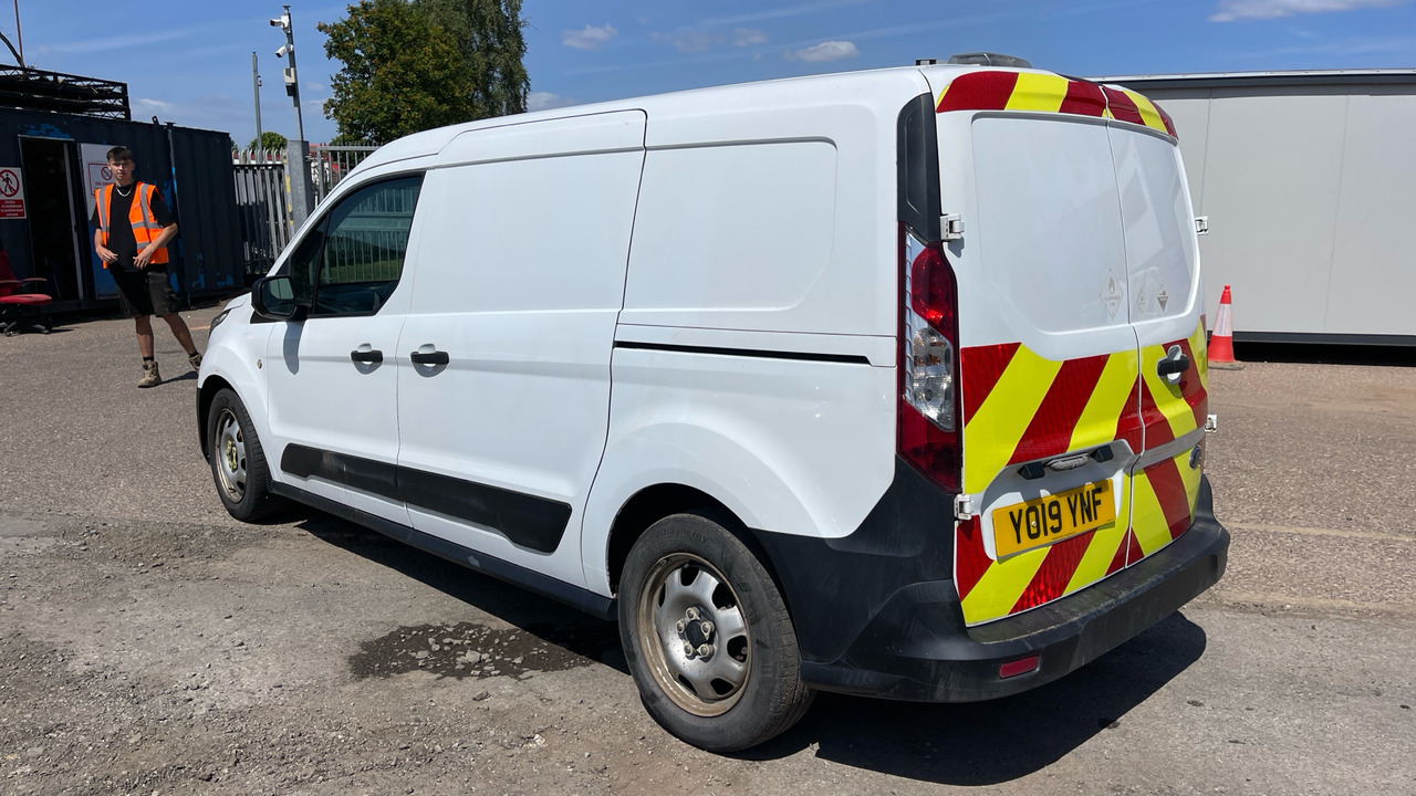 Ford Transit Connect 240 1.5 ECOBLUE 100PS - Легковой фургон: фото 4 Ford Transit Connect 240 1.5 ECOBLUE 100PS - Легковой фургон: фото 4
