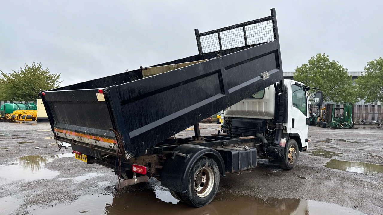 ISUZU FORWARD N75.190 - Самосвал: фото 4 ISUZU FORWARD N75.190 - Самосвал: фото 4