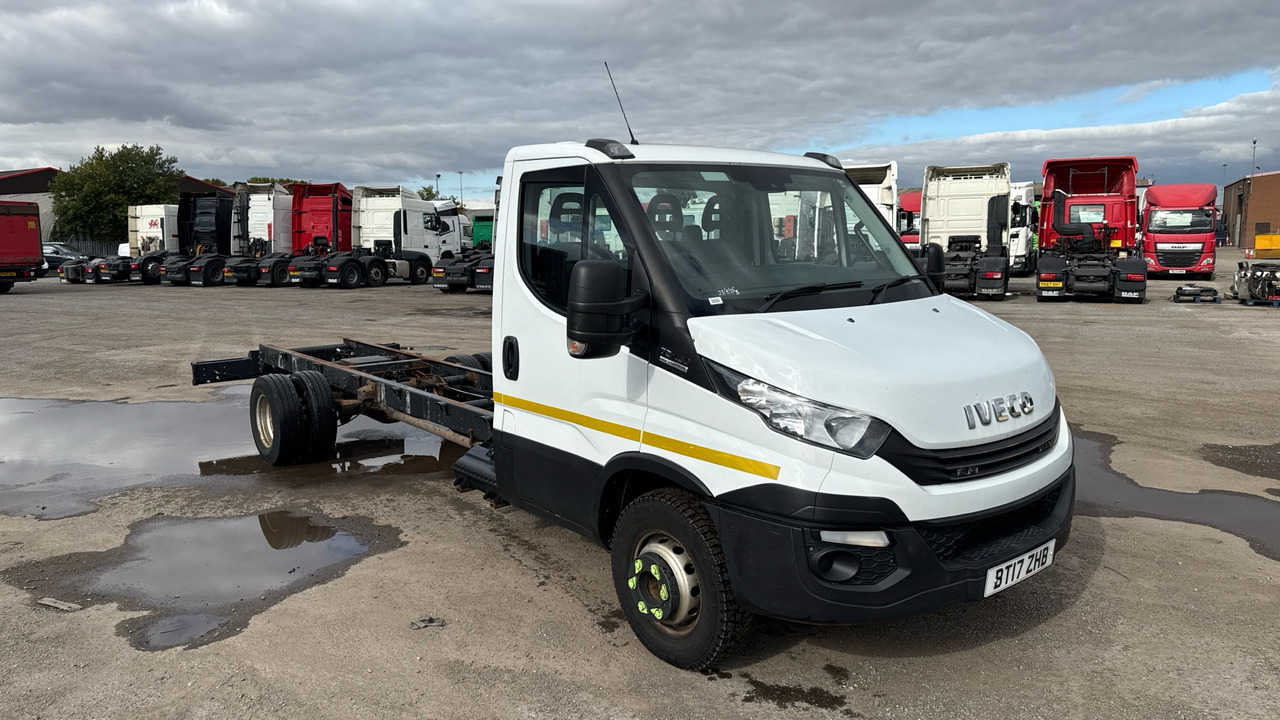 IVECO DAILY 72-180 - Грузовик-шасси: фото 1 IVECO DAILY 72-180 - Грузовик-шасси: фото 1