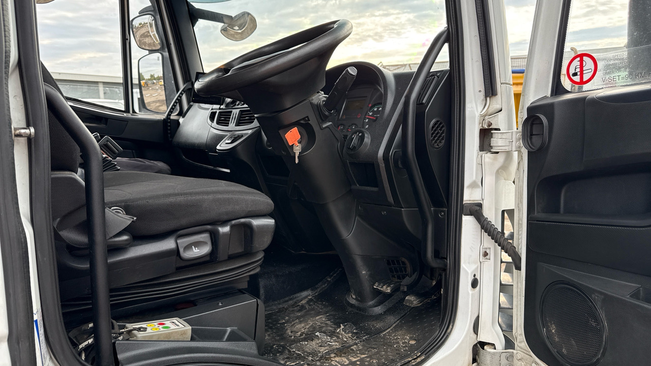 IVECO EUROCARGO 120-210 - Эвакуатор: фото 5 IVECO EUROCARGO 120-210 - Эвакуатор: фото 5