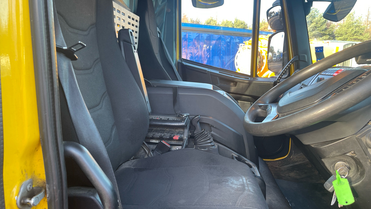 IVECO EUROCARGO 180-280 - Грузовик бортовой/ Платформа, Автоманипулятор: фото 5 IVECO EUROCARGO 180-280 - Грузовик бортовой/ Платформа, Автоманипулятор: фото 5