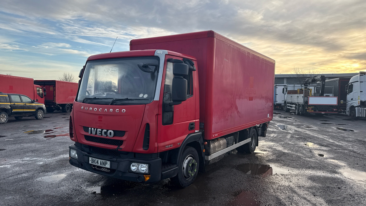 Iveco Eurocargo 75E16 - Грузовик с закрытым кузовом: фото 2 Iveco Eurocargo 75E16 - Грузовик с закрытым кузовом: фото 2