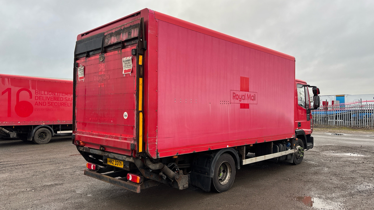 Iveco Eurocargo 75E16 - Грузовик с закрытым кузовом: фото 4 Iveco Eurocargo 75E16 - Грузовик с закрытым кузовом: фото 4