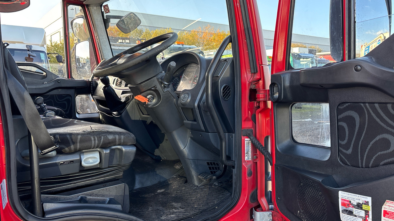 Iveco Eurocargo 75E16 - Грузовик с закрытым кузовом: фото 5 Iveco Eurocargo 75E16 - Грузовик с закрытым кузовом: фото 5