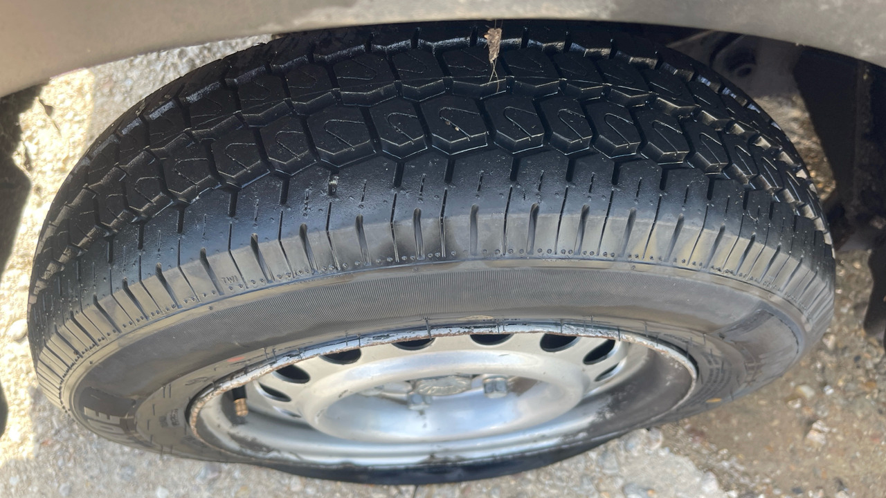 Подметально-уборочная машина JOHNSTON: фото 10 Подметально-уборочная машина JOHNSTON: фото 10