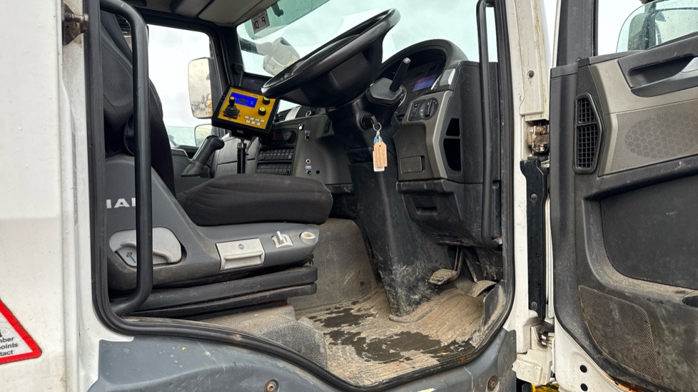 MAN TGM 18.250 EURO 6 - Снегоуборочная машина: фото 5 MAN TGM 18.250 EURO 6 - Снегоуборочная машина: фото 5