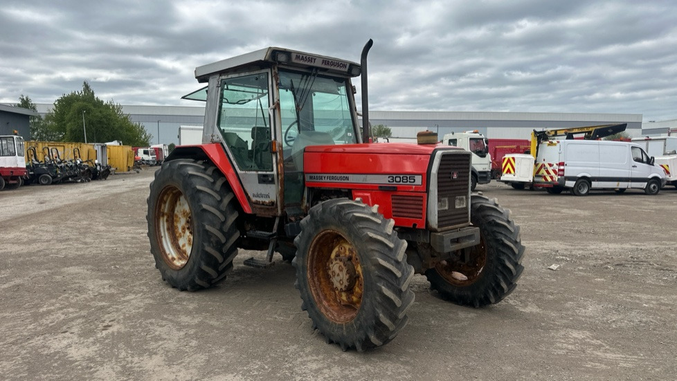 MASSEY FERGUSON 3085 AUTOTRONIC - Трактор: фото 1 MASSEY FERGUSON 3085 AUTOTRONIC - Трактор: фото 1