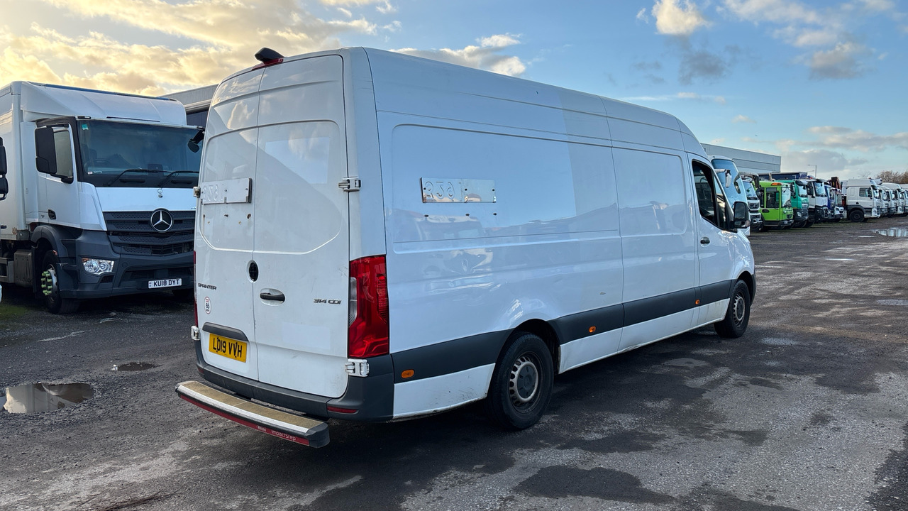 MERCEDES-BENZ SPRINTER 314 CDI - Цельнометаллический фургон: фото 4 MERCEDES-BENZ SPRINTER 314 CDI - Цельнометаллический фургон: фото 4