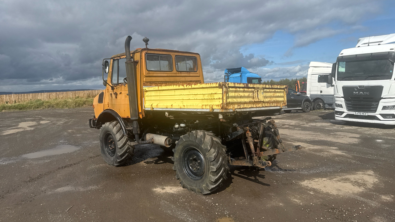 MERCEDES-BENZ UNIMOG 6 CYLINDER - Самосвал, Сельскохозяйственная техника: фото 3 MERCEDES-BENZ UNIMOG 6 CYLINDER - Самосвал, Сельскохозяйственная техника: фото 3