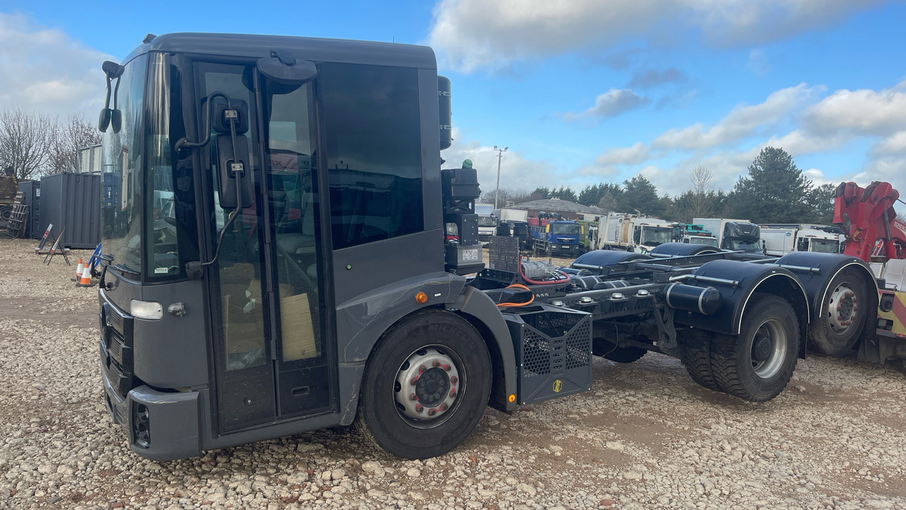 Mercedes-Benz Econic - Грузовик-шасси: фото 3 Mercedes-Benz Econic - Грузовик-шасси: фото 3