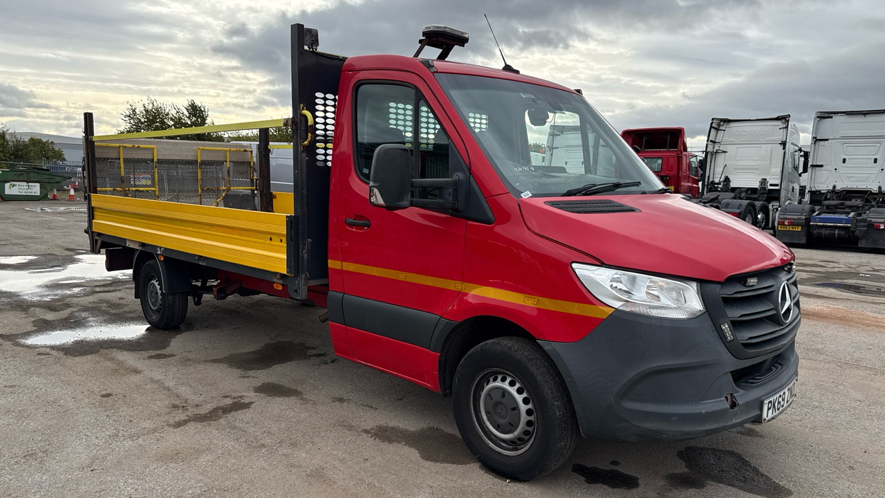 Mercedes-Benz Sprinter 314 CDI - Малотоннажный бортовой грузовик: фото 1 Mercedes-Benz Sprinter 314 CDI - Малотоннажный бортовой грузовик: фото 1