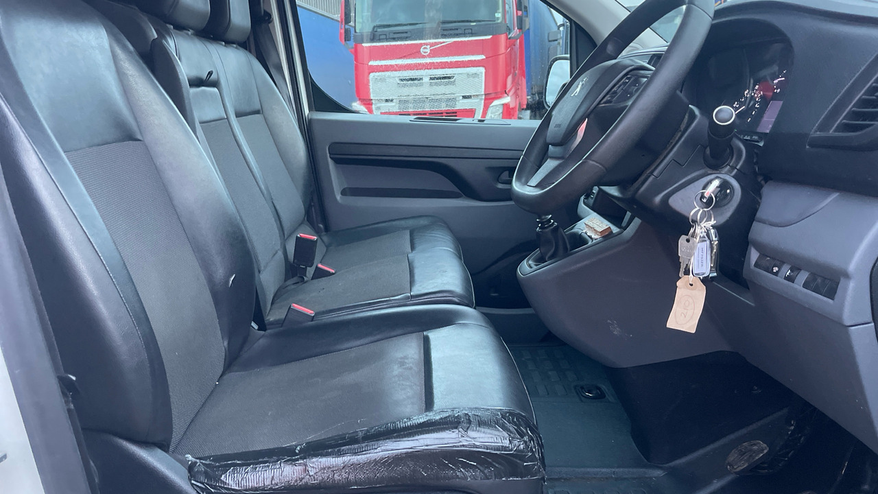 PEUGEOT EXPERT PROFESSIONAL 1.5 BLUEHDI - Цельнометаллический фургон: фото 5 PEUGEOT EXPERT PROFESSIONAL 1.5 BLUEHDI - Цельнометаллический фургон: фото 5