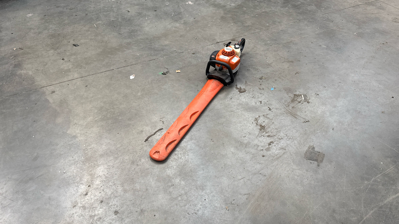 STIHL HS B2 RC HEDGE CUTTER - Строительное оборудование: фото 3 STIHL HS B2 RC HEDGE CUTTER - Строительное оборудование: фото 3