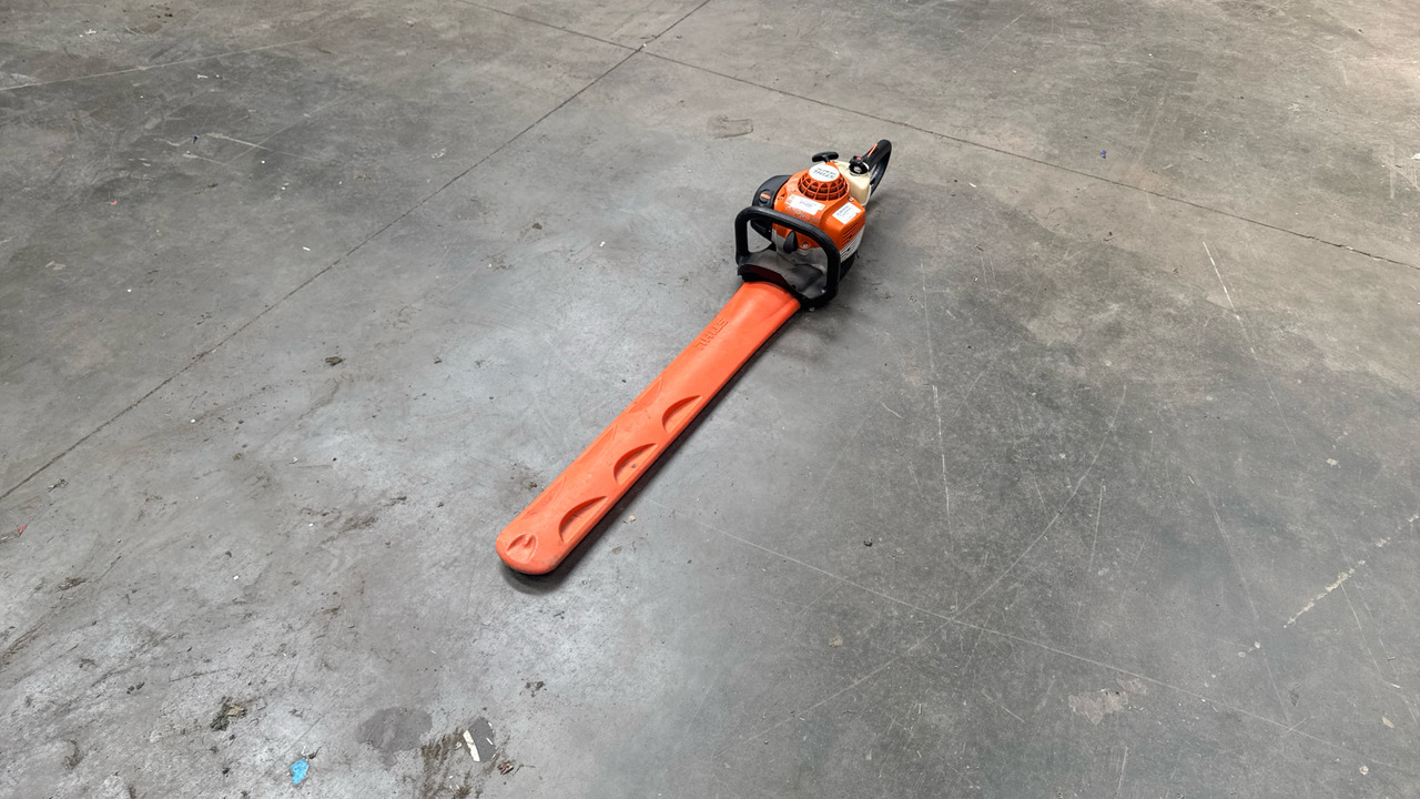 STIHL HS B2 RC HEDGE CUTTER - Строительное оборудование: фото 3 STIHL HS B2 RC HEDGE CUTTER - Строительное оборудование: фото 3