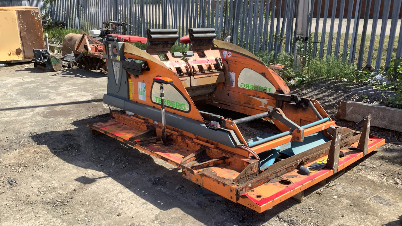 TERBERG TWIN BIN LIFT - Строительное оборудование: фото 2 TERBERG TWIN BIN LIFT - Строительное оборудование: фото 2