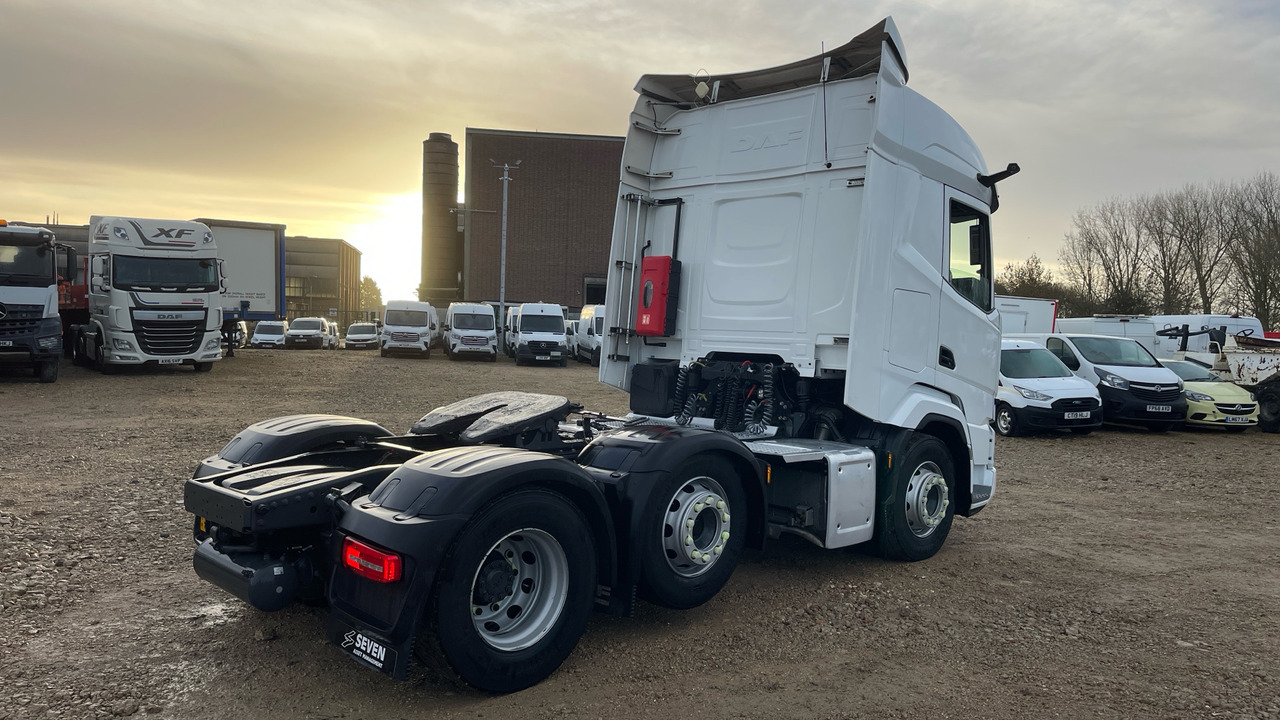 DAF XF 530 - Тягач: фото 4 DAF XF 530 - Тягач: фото 4