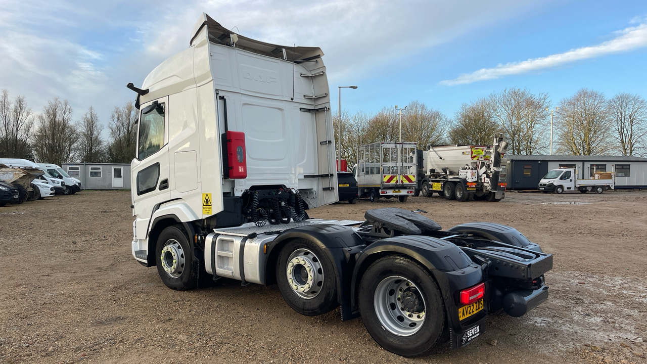 DAF XF 530 - Тягач: фото 3 DAF XF 530 - Тягач: фото 3