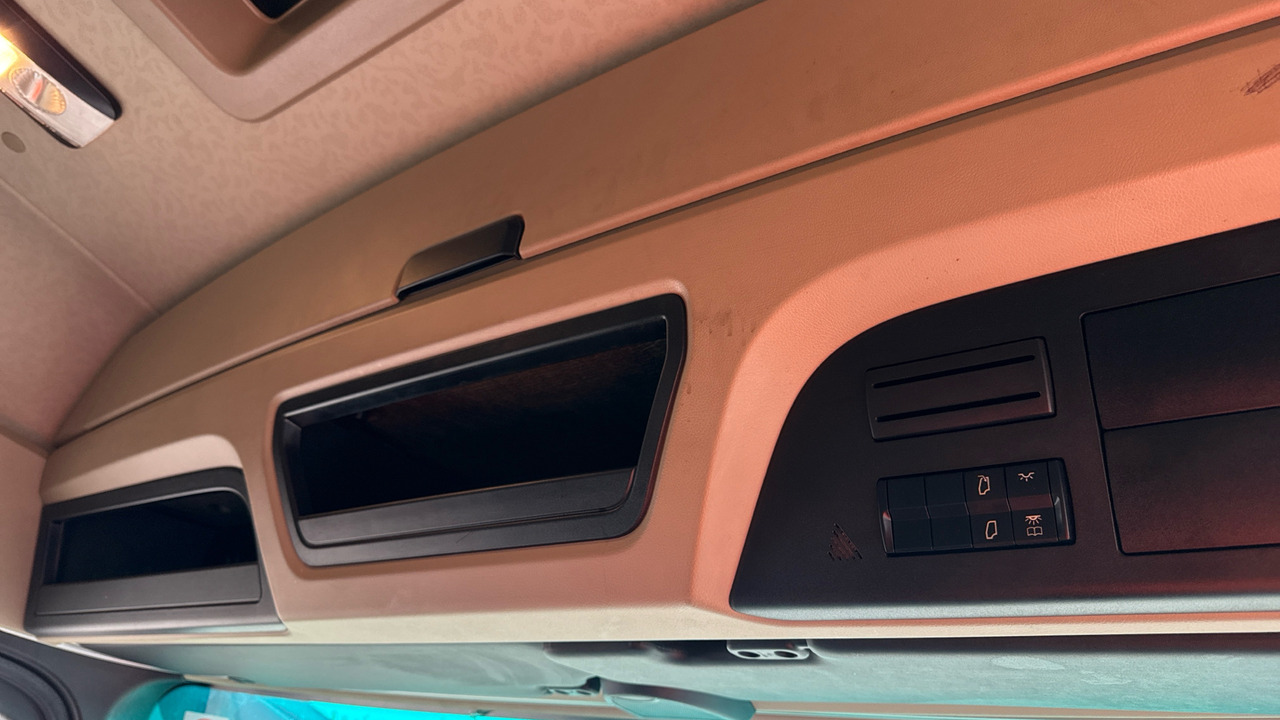 Тягач MERCEDES-BENZ ACTROS 2545: фото 14