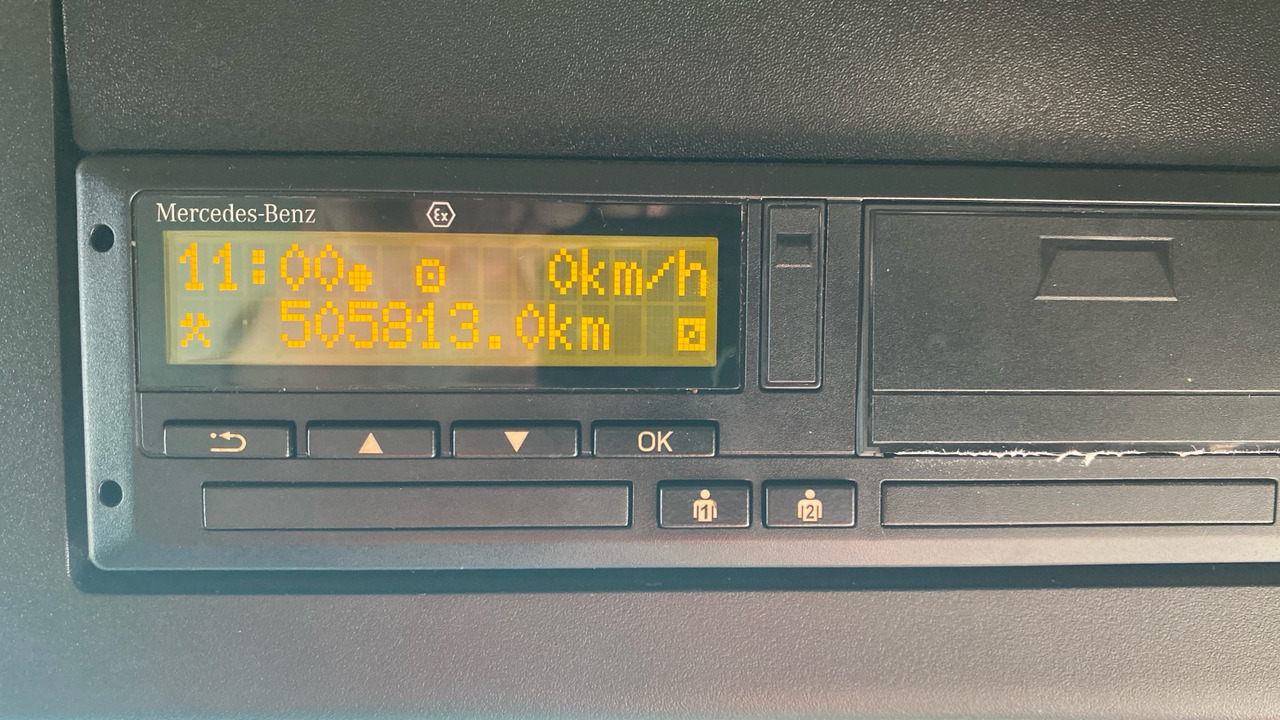 Тягач MERCEDES-BENZ ACTROS  2545: фото 9