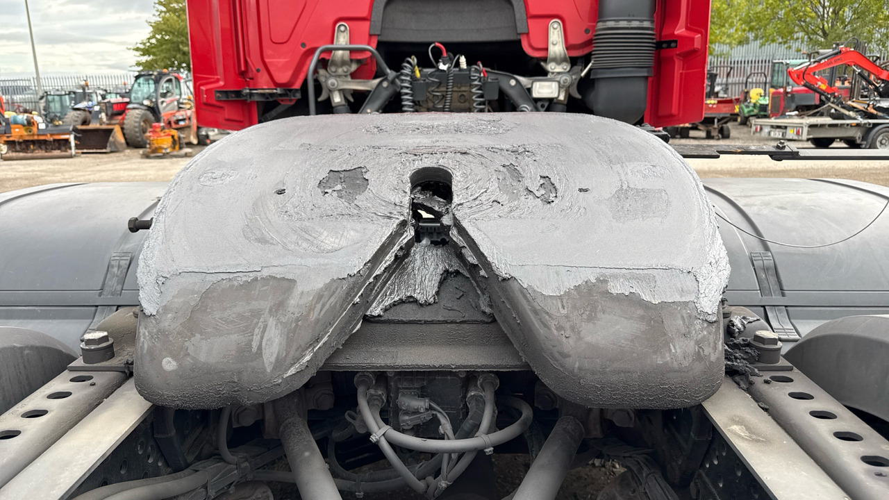 Тягач MERCEDES-BENZ ACTROS 2545: фото 31