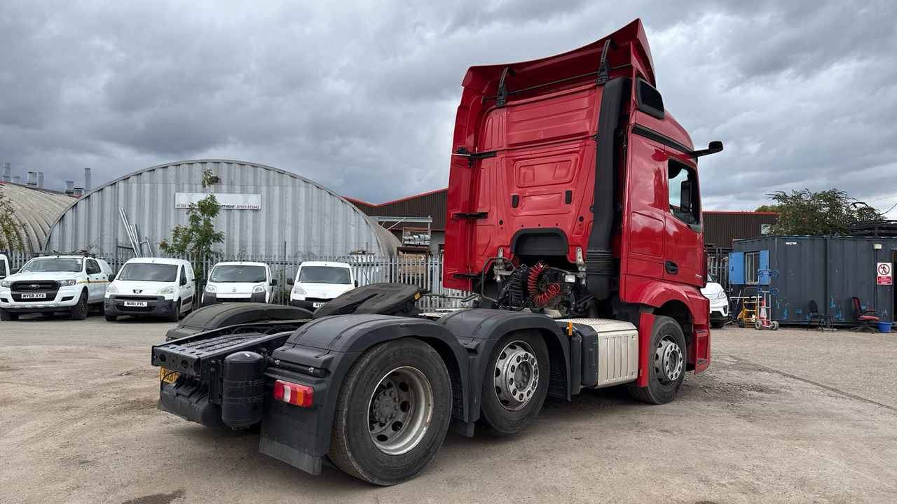 MERCEDES-BENZ ACTROS 2545 - Тягач: фото 4 MERCEDES-BENZ ACTROS 2545 - Тягач: фото 4