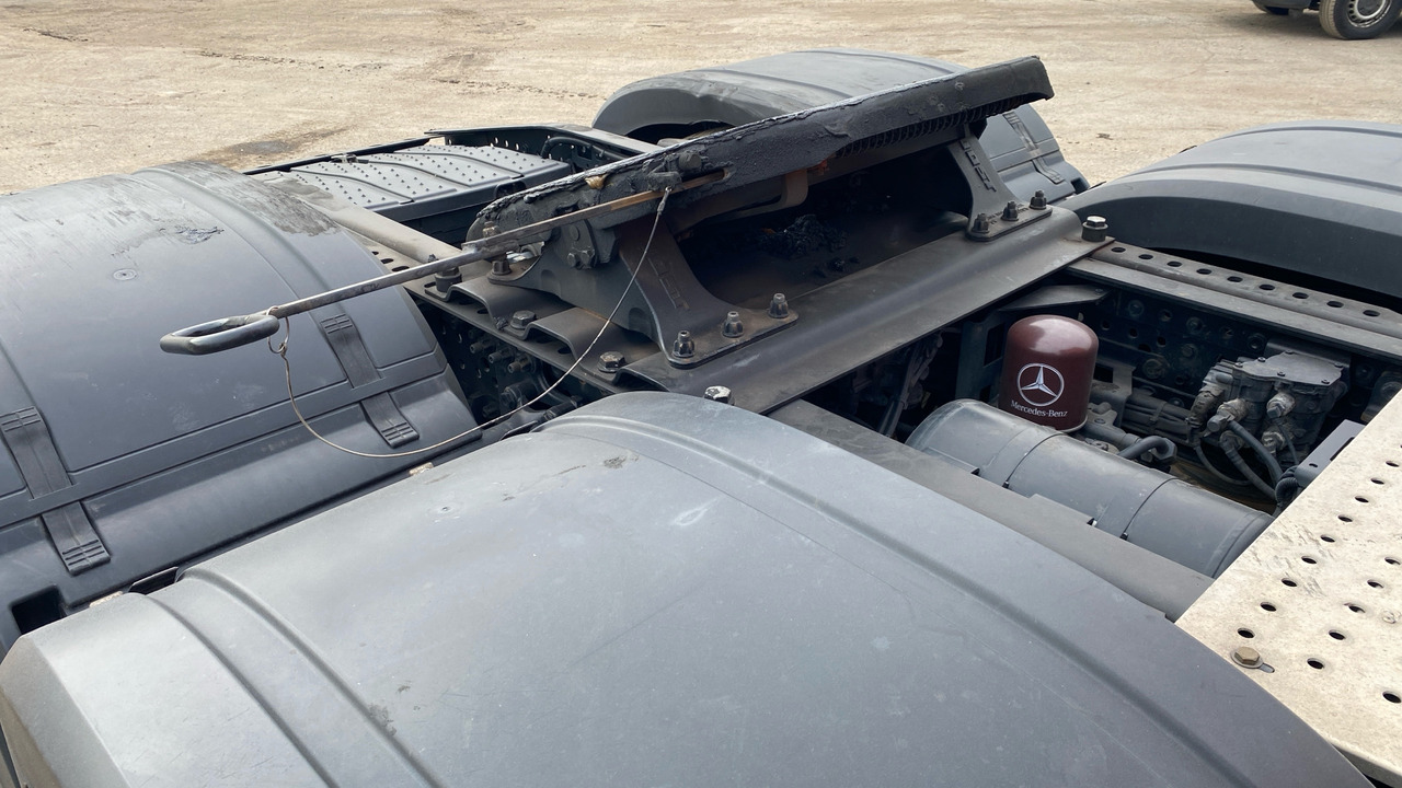 Тягач MERCEDES-BENZ ACTROS  2545: фото 24