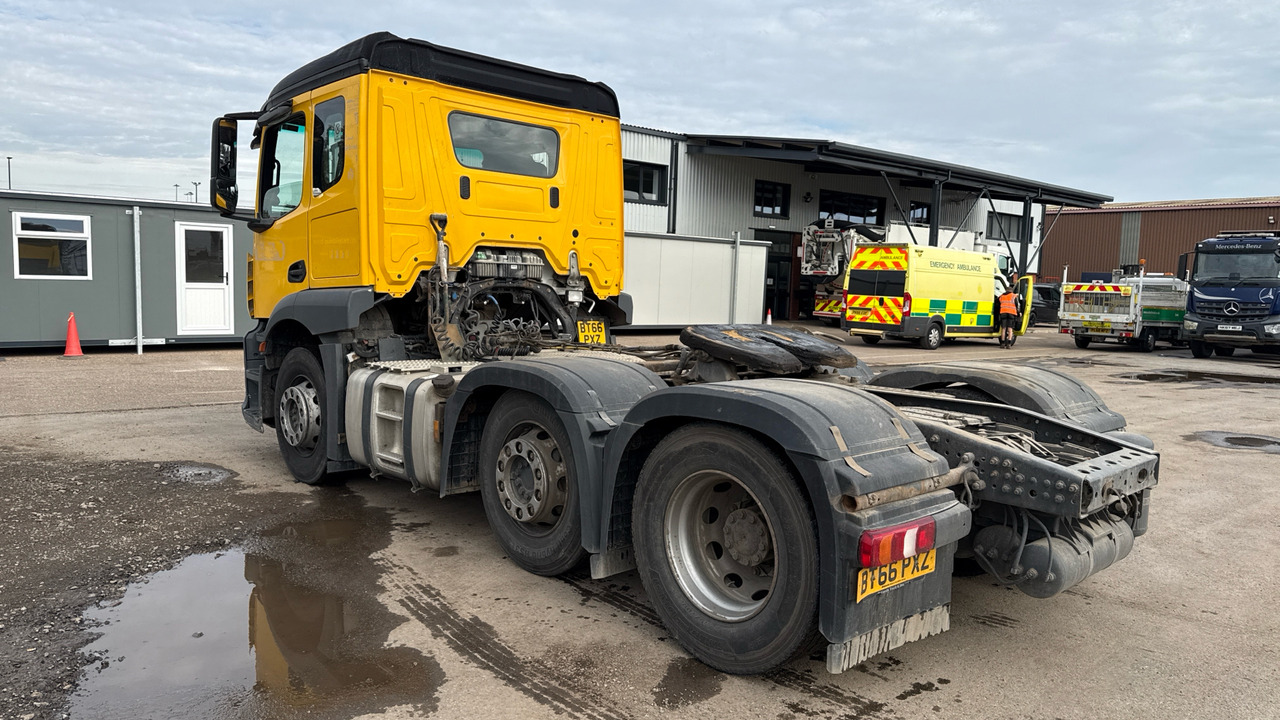 MERCEDES-BENZ ACTROS - Тягач: фото 3 MERCEDES-BENZ ACTROS - Тягач: фото 3