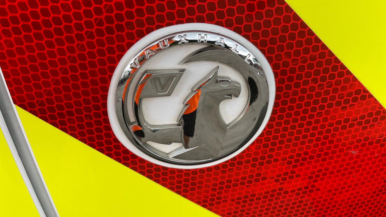 Легковой фургон Vauxhall Combo Cargo 2300 1.5 TURBO D 100PS: фото 17