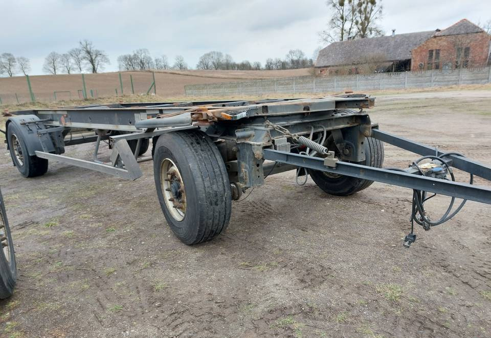 Krone BDF Laweta Rama 2015 - Прицеп-контейнеровоз/ Сменный кузов: фото 4 Krone BDF Laweta Rama 2015 - Прицеп-контейнеровоз/ Сменный кузов: фото 4