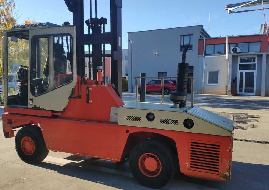 Terex SF50U - Боковой погрузчик: фото 5 Terex SF50U - Боковой погрузчик: фото 5