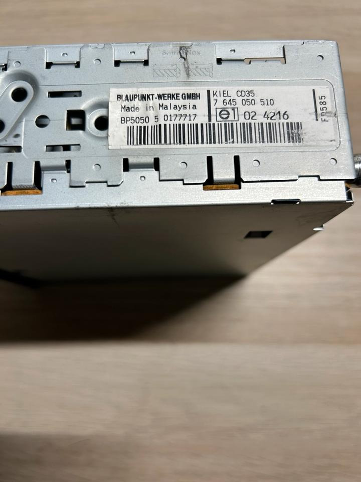 Blaupunkt Multimedia Radio 24V 7645050510 - Система навигации для Грузовиков: фото 4 Blaupunkt Multimedia Radio 24V 7645050510 - Система навигации для Грузовиков: фото 4