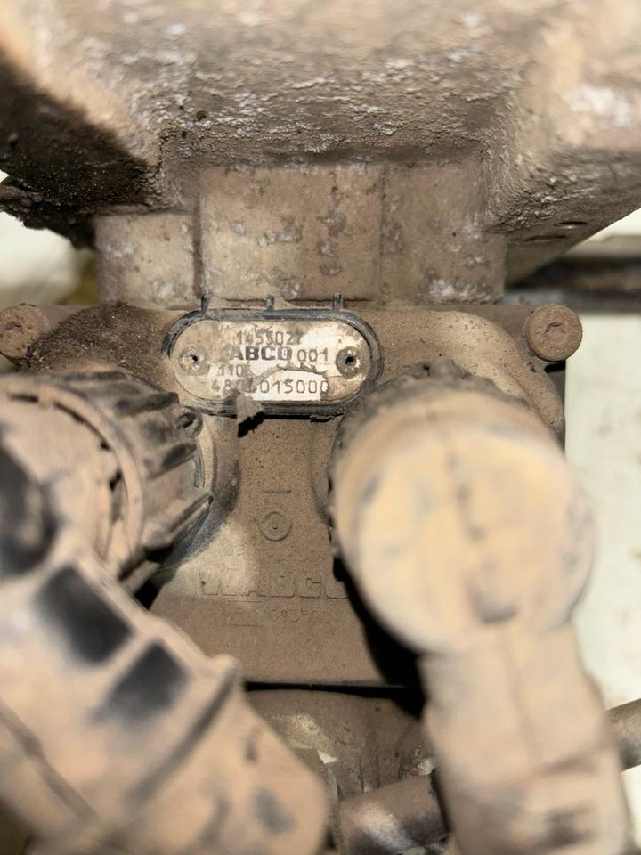 DAF CF XF Fußbremsventil 161372 WABCO 4800015000 - Тормозной клапан для Грузовиков: фото 3 DAF CF XF Fußbremsventil 161372 WABCO 4800015000 - Тормозной клапан для Грузовиков: фото 3