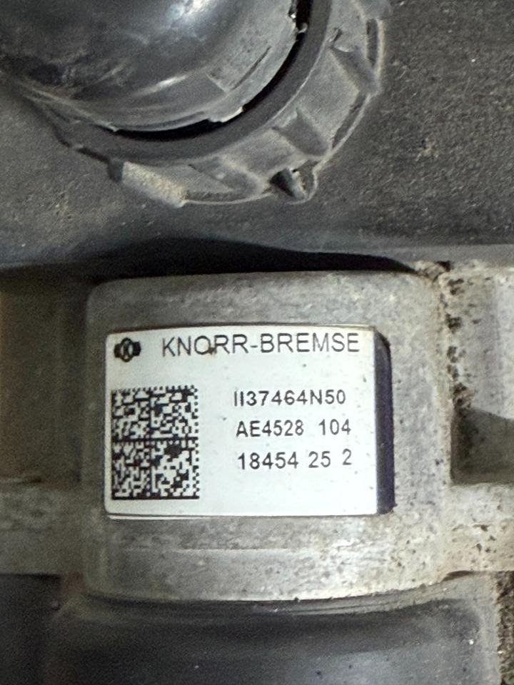 DAF KNORR-BREMSE Lufttrockner II37464N50 AE4528 - Принадлежность тормозной системы для Грузовиков: фото 2 DAF KNORR-BREMSE Lufttrockner II37464N50 AE4528 - Принадлежность тормозной системы для Грузовиков: фото 2