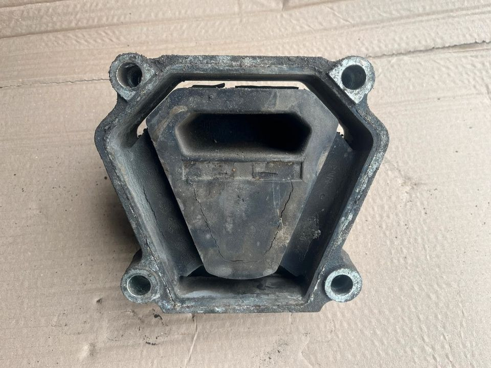 IVECO Stralis 450 Motorlager Motorhalter 3423630 - Подшипник двигателя для Грузовиков: фото 2 IVECO Stralis 450 Motorlager Motorhalter 3423630 - Подшипник двигателя для Грузовиков: фото 2