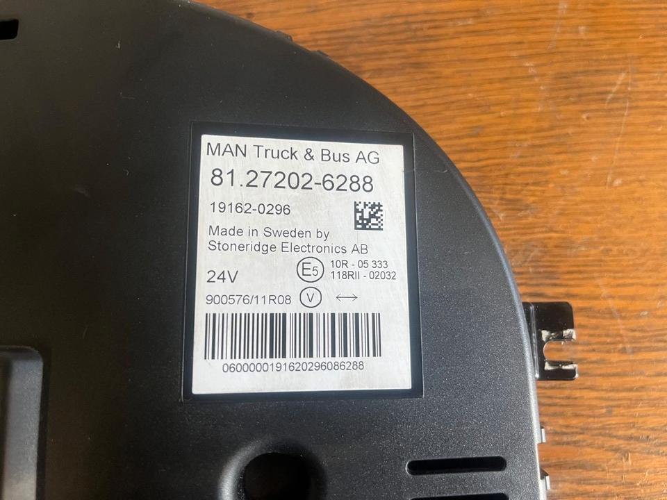 MAN EU6 Kombiinstrument / Tacho 81.27202-6288 - Приборная панель для Грузовиков: фото 3 MAN EU6 Kombiinstrument / Tacho 81.27202-6288 - Приборная панель для Грузовиков: фото 3
