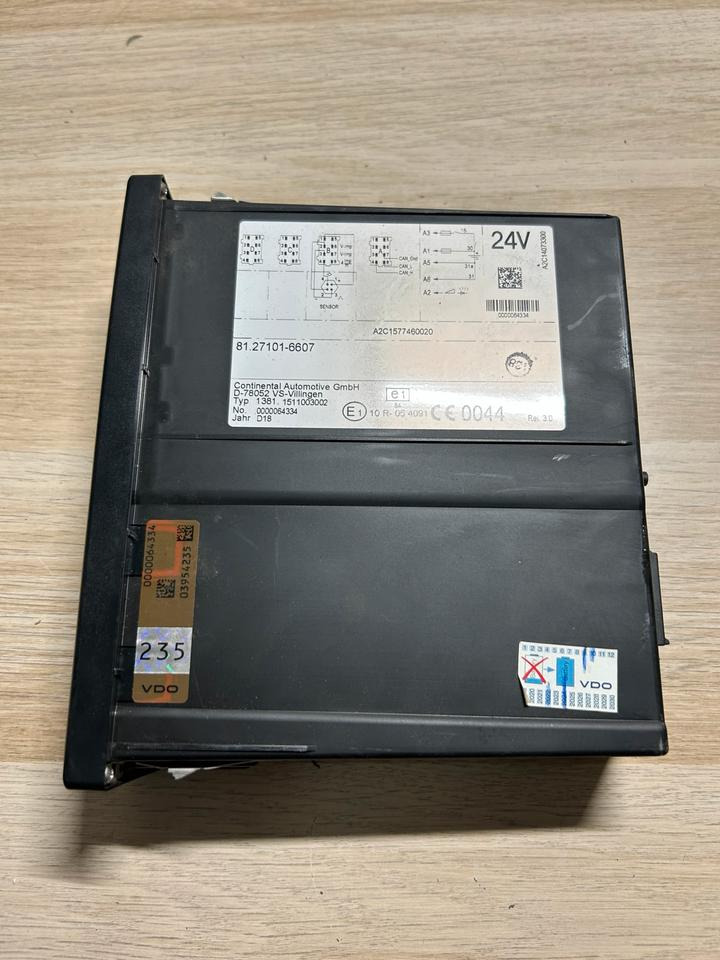 MAN EURO 6 Tachograph 81.27101-6607 - Тахограф: фото 2 MAN EURO 6 Tachograph 81.27101-6607 - Тахограф: фото 2