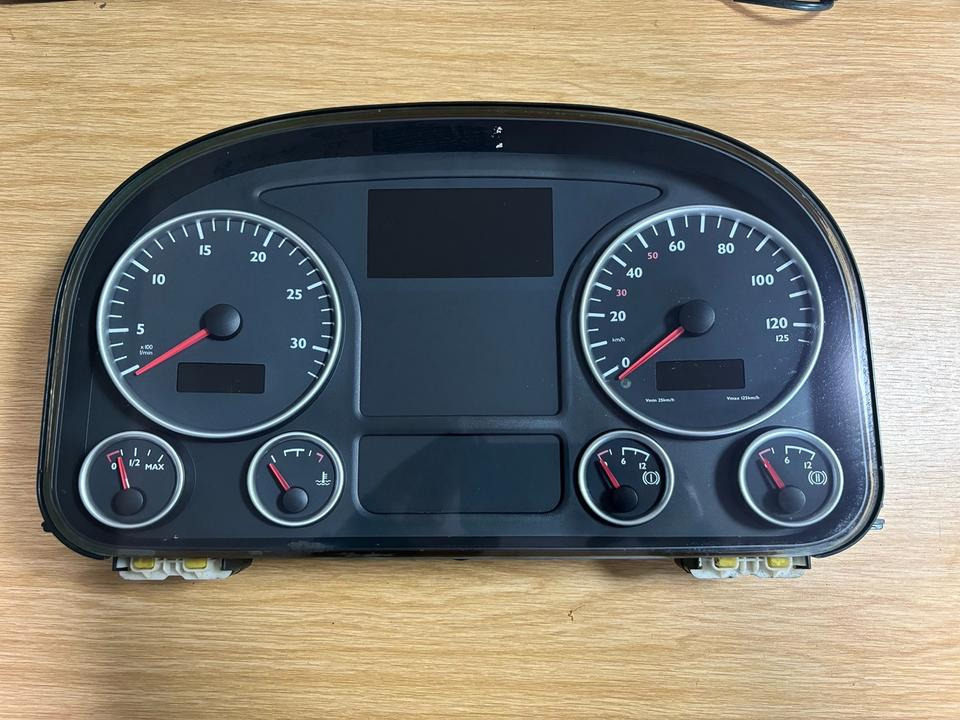 MAN Kombiinstrument / Tacho 81.27202-6235 - Тахограф для Грузовиков: фото 1 MAN Kombiinstrument / Tacho 81.27202-6235 - Тахограф для Грузовиков: фото 1