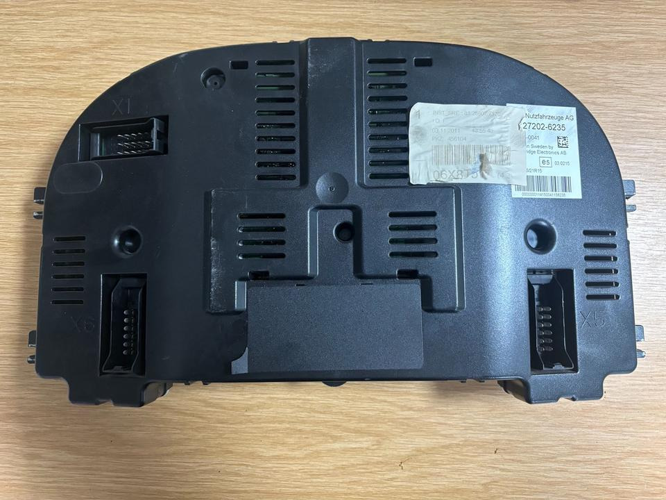 MAN Kombiinstrument / Tacho 81.27202-6235 - Тахограф для Грузовиков: фото 2 MAN Kombiinstrument / Tacho 81.27202-6235 - Тахограф для Грузовиков: фото 2