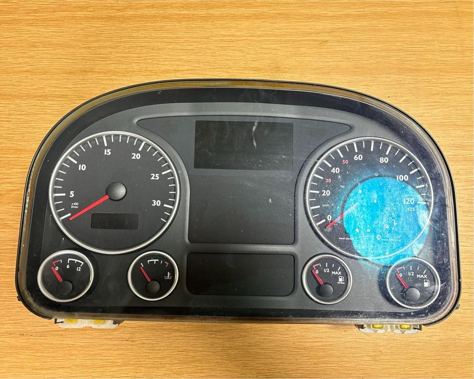 MAN Kombiinstrument / Tacho 81272026224 - Тахограф для Грузовиков: фото 1 MAN Kombiinstrument / Tacho 81272026224 - Тахограф для Грузовиков: фото 1