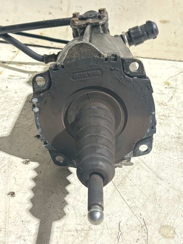 MAN Kupplungsverstärker WABCO 9700514120 / 81307256084 - Сцепление и запчасти для Грузовиков: фото 3 MAN Kupplungsverstärker WABCO 9700514120 / 81307256084 - Сцепление и запчасти для Грузовиков: фото 3