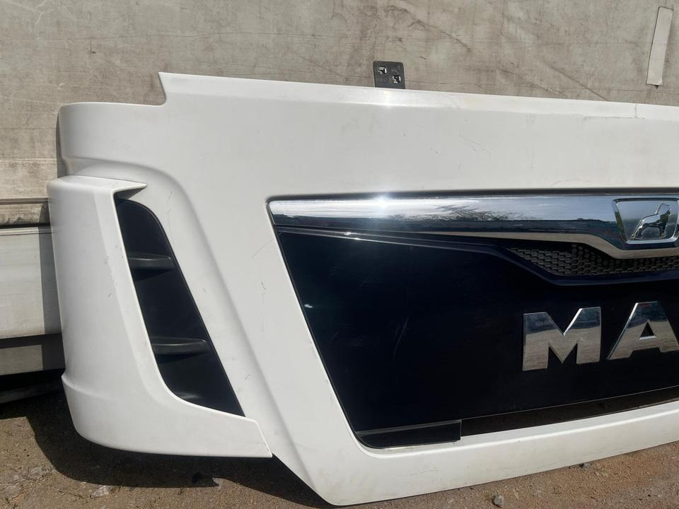 MAN TGX EU6 Motorhaube Kühlergrill 81.061110-6095 - Радиатор для Грузовиков: фото 4 MAN TGX EU6 Motorhaube Kühlergrill 81.061110-6095 - Радиатор для Грузовиков: фото 4