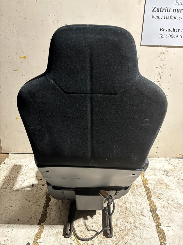 MAN TGX Fahrersitz - Сиденье для Грузовиков: фото 4 MAN TGX Fahrersitz - Сиденье для Грузовиков: фото 4