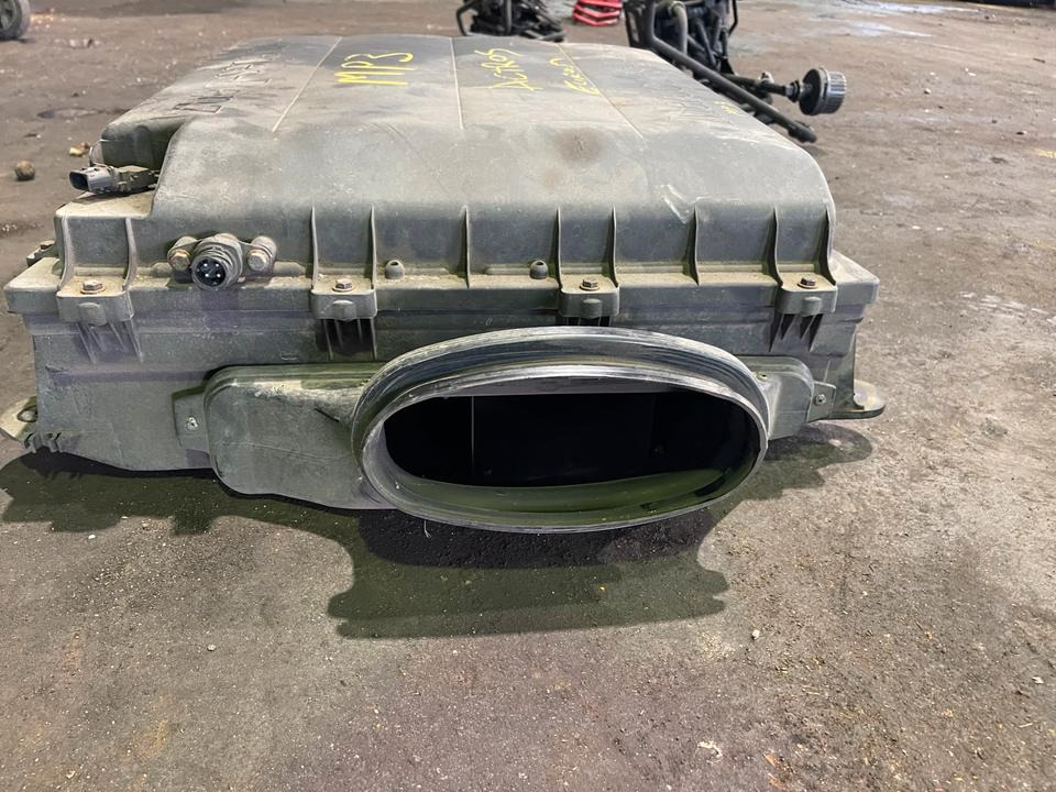 MERCEDES ACTROS MP3 Luftfilter Luftfilterkasten - Воздушный фильтр для Грузовиков: фото 2 MERCEDES ACTROS MP3 Luftfilter Luftfilterkasten - Воздушный фильтр для Грузовиков: фото 2