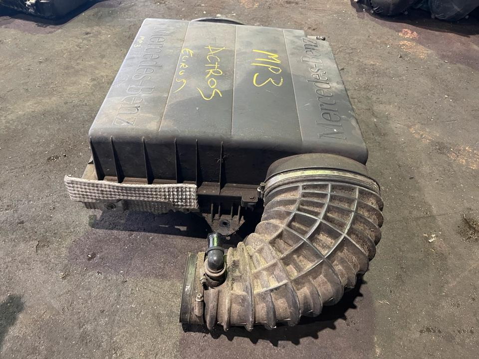 MERCEDES ACTROS MP3 Luftfilter Luftfilterkasten - Воздушный фильтр для Грузовиков: фото 3 MERCEDES ACTROS MP3 Luftfilter Luftfilterkasten - Воздушный фильтр для Грузовиков: фото 3
