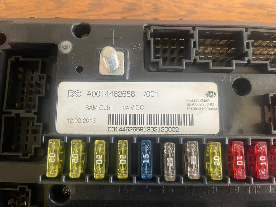 Mercedes Actros MP4 SAM Cabin Sicherungskasten A0014462658 - Предохранитель для Грузовиков: фото 3 Mercedes Actros MP4 SAM Cabin Sicherungskasten A0014462658 - Предохранитель для Грузовиков: фото 3