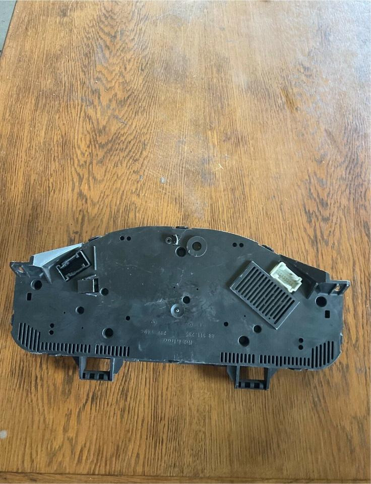 Mercedes Sprinter Kombiinstrument Tacho A0004468321 - Тахограф для Грузовиков: фото 2 Mercedes Sprinter Kombiinstrument Tacho A0004468321 - Тахограф для Грузовиков: фото 2