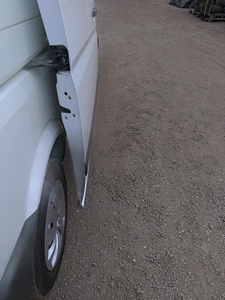 Mercedes VITO Seitentür Schiebetür BJ 2012 - Дверь и запчасти для Коммерческих автомобилей: фото 4 Mercedes VITO Seitentür Schiebetür BJ 2012 - Дверь и запчасти для Коммерческих автомобилей: фото 4
